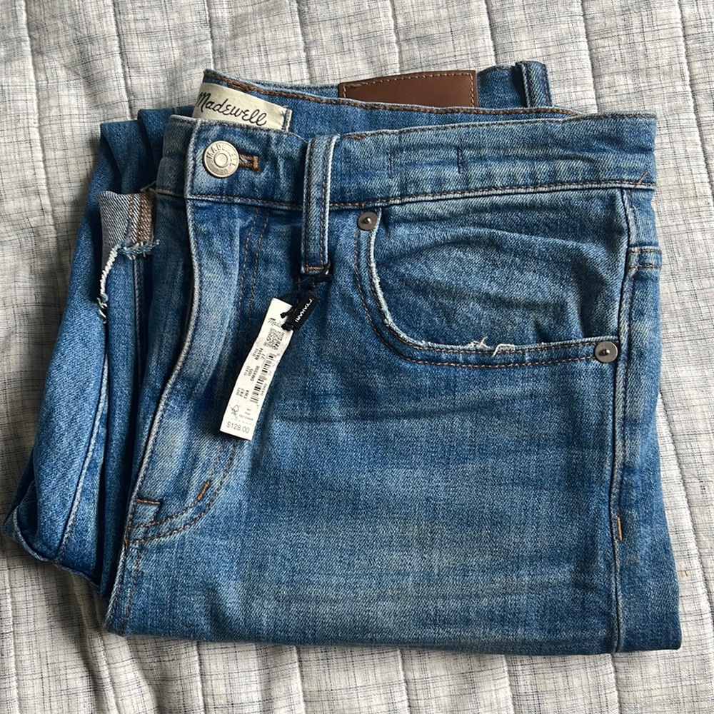 Madewell The High-Rise Slim Boyjean in Bilston Wash: Ripped Edition